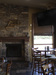 dining room at The Grill at The Links at Spruce Grove